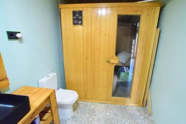 Badezimmer von Haus oder Chalet zum Verkauf in Soto del Real mit Klimaanlage, Heizung und Privatgarten