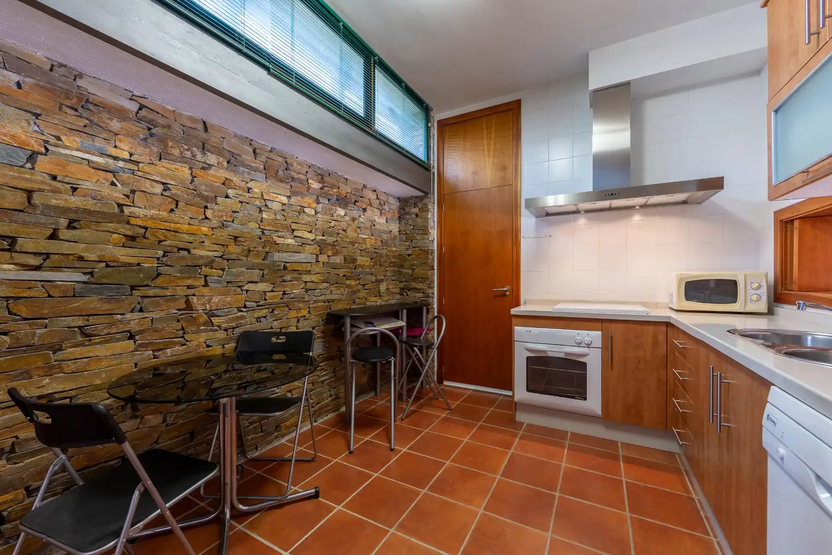 Cuina de Casa o xalet en venda en Fondón amb Jardí privat i Terrassa