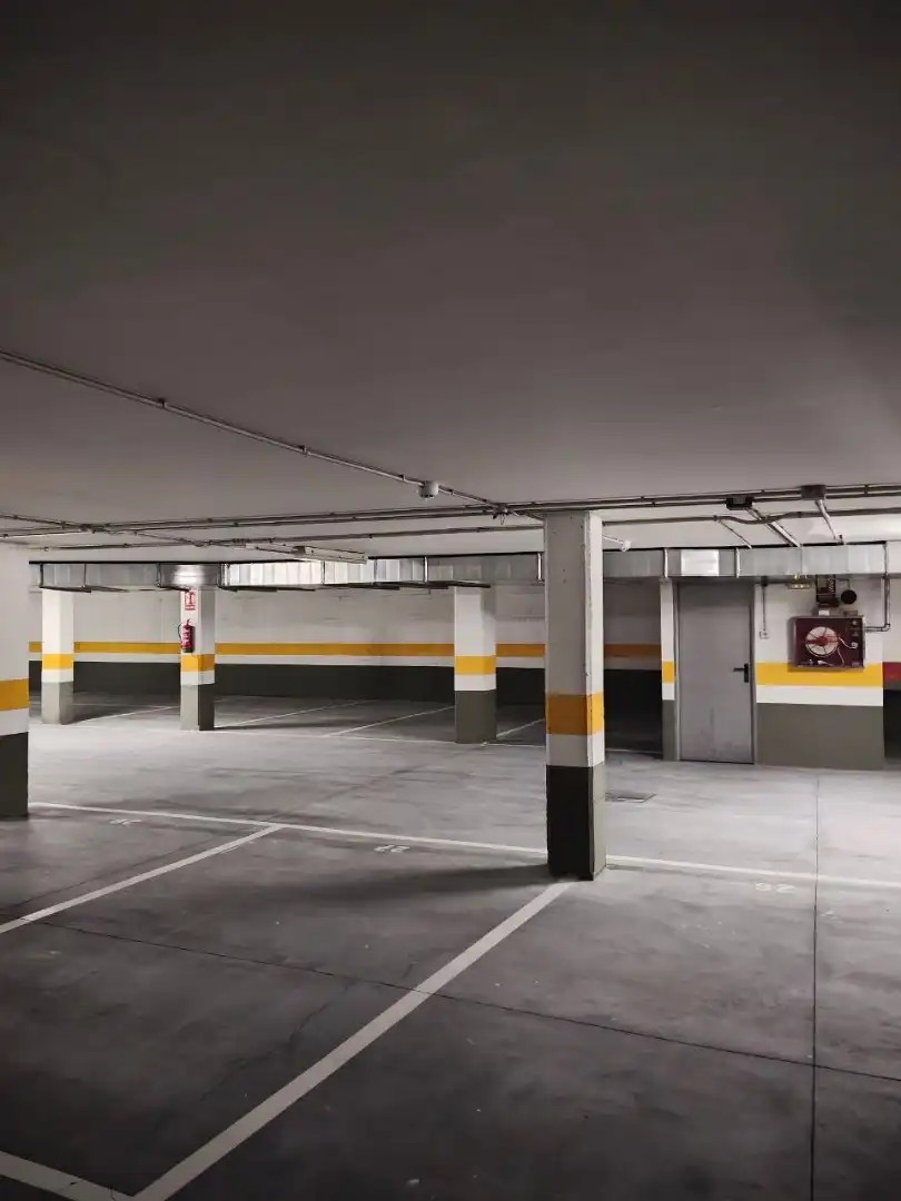 Parking de Garaje en venta en Carral