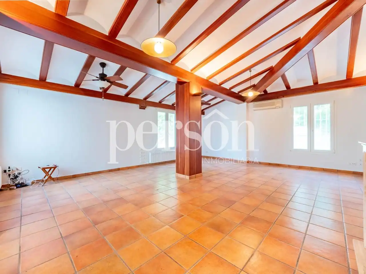 Sala d'estar de Finca rústica en venda en Bétera amb Aire condicionat, Calefacció i Jardí privat
