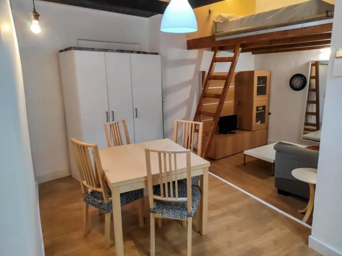 Study for rent in Barrio de Albaicín