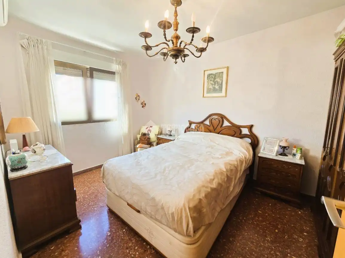 Habitación de Piso en venta en Valencia con Aire acondicionado y Balcón