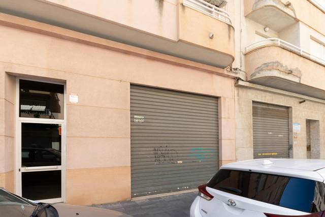Local comercial en Venta en Calle Miramar, 15 en Corea