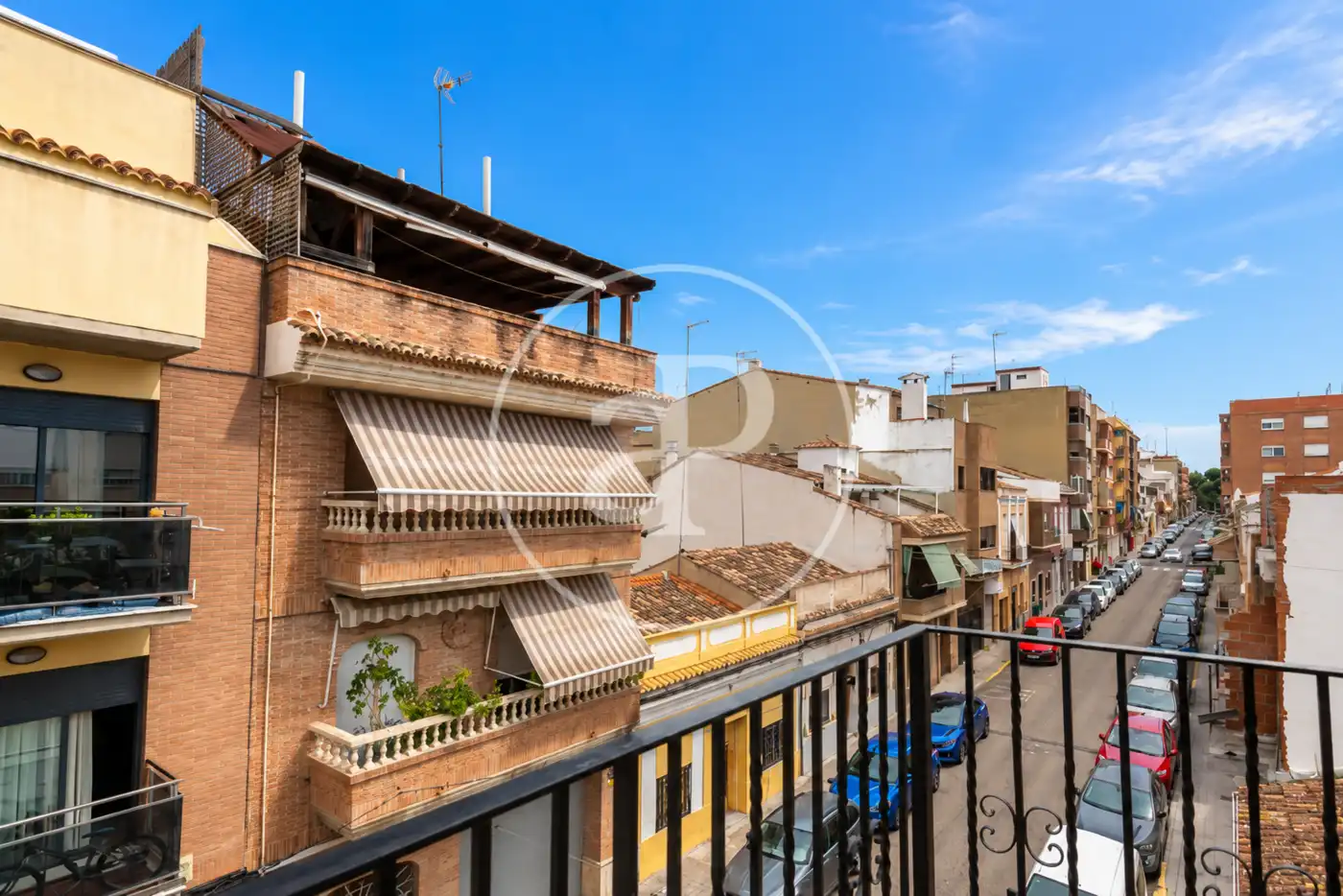 Vista exterior de Dúplex de alquiler en Burjassot con Aire acondicionado, Calefacción y Amueblado
