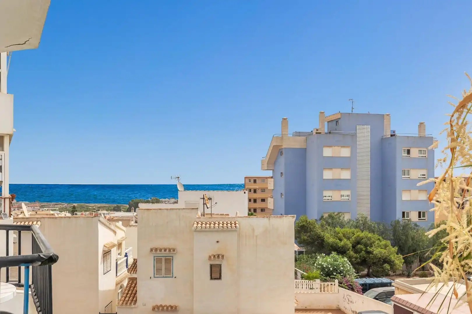 Außenansicht von Wohnung zum Verkauf in Torrevieja mit Möbliert und Gemeinschaftspool