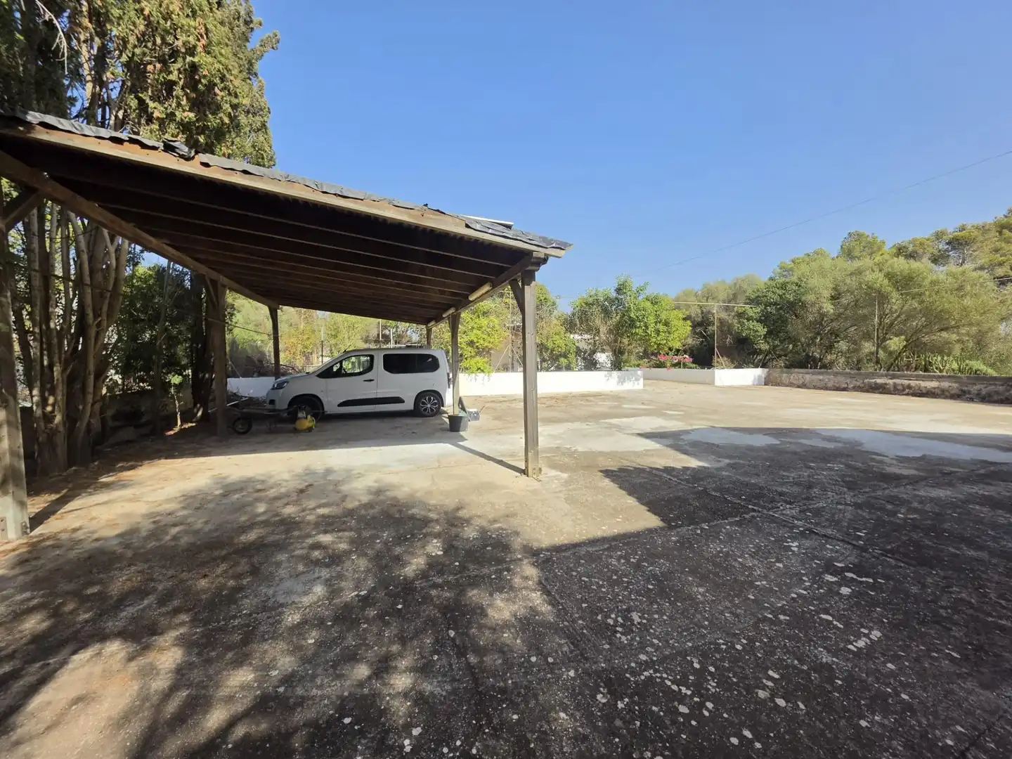 Parkplatz von Country house zur Miete in Marratxí mit Klimaanlage, Heizung und Privatgarten