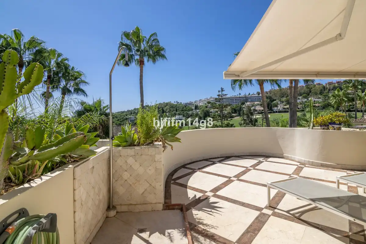 Ático con piscina en venta en Nueva Andalucía, imagen 10