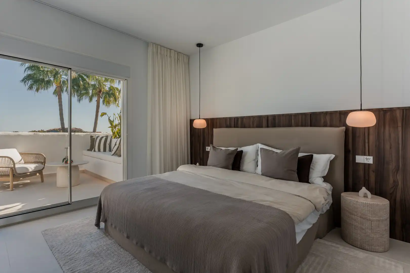 Habitación de Ático en venta en Marbella con Aire acondicionado, Terraza y Piscina