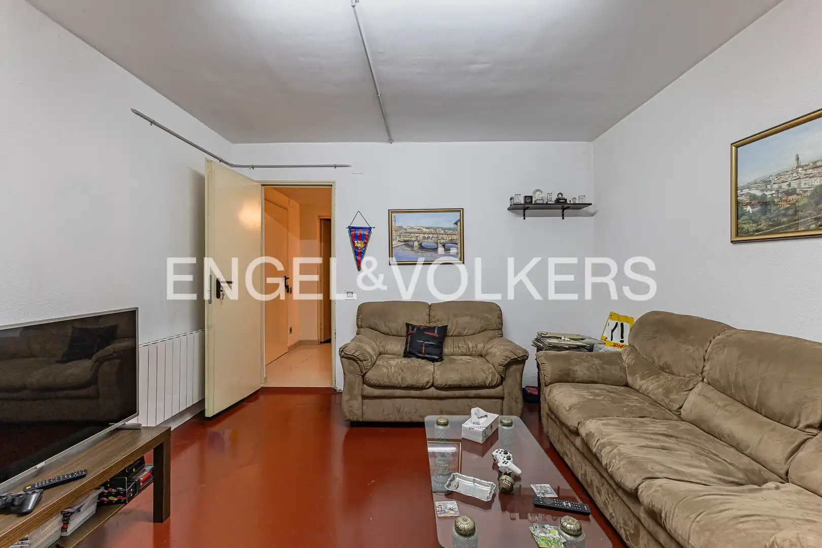 Sala d'estar de Casa o xalet en venda en Sant Cugat del Vallès amb Aire condicionat, Calefacció i Jardí privat
