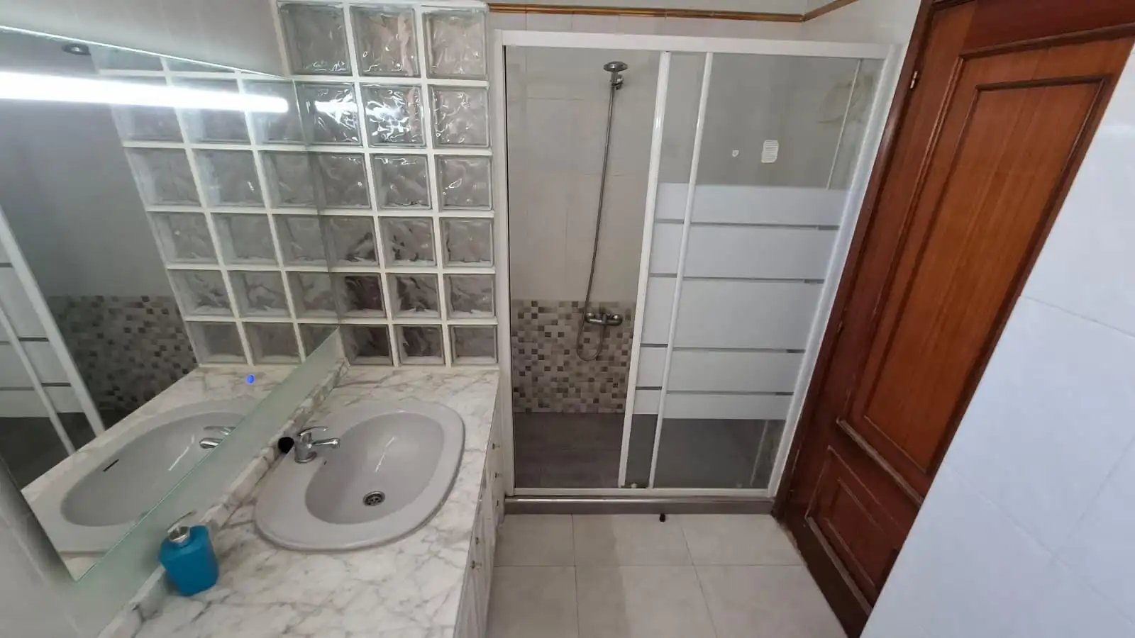 Bany de Casa o xalet de lloguer en La Pobla de Farnals amb Aire condicionat, Terrassa i Moblat
