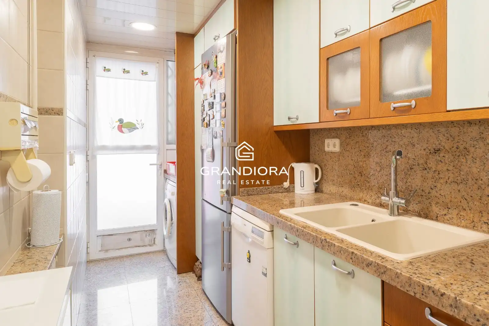 Cuina de Pis en venda en Barcelona amb Aire condicionat, Calefacció i Terrassa