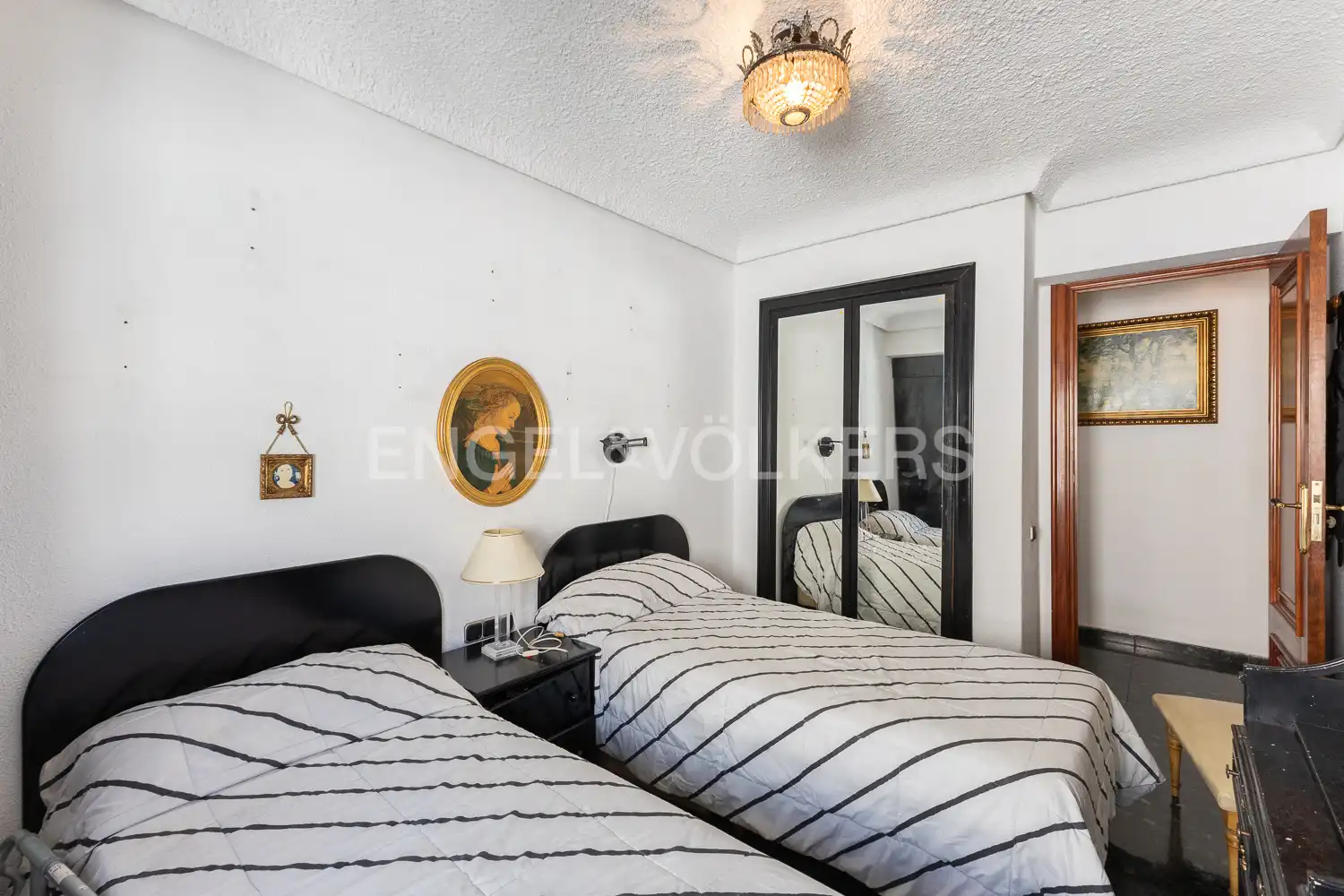 Schlafzimmer von Wohnung zum Verkauf in Valencia mit Klimaanlage und Heizung