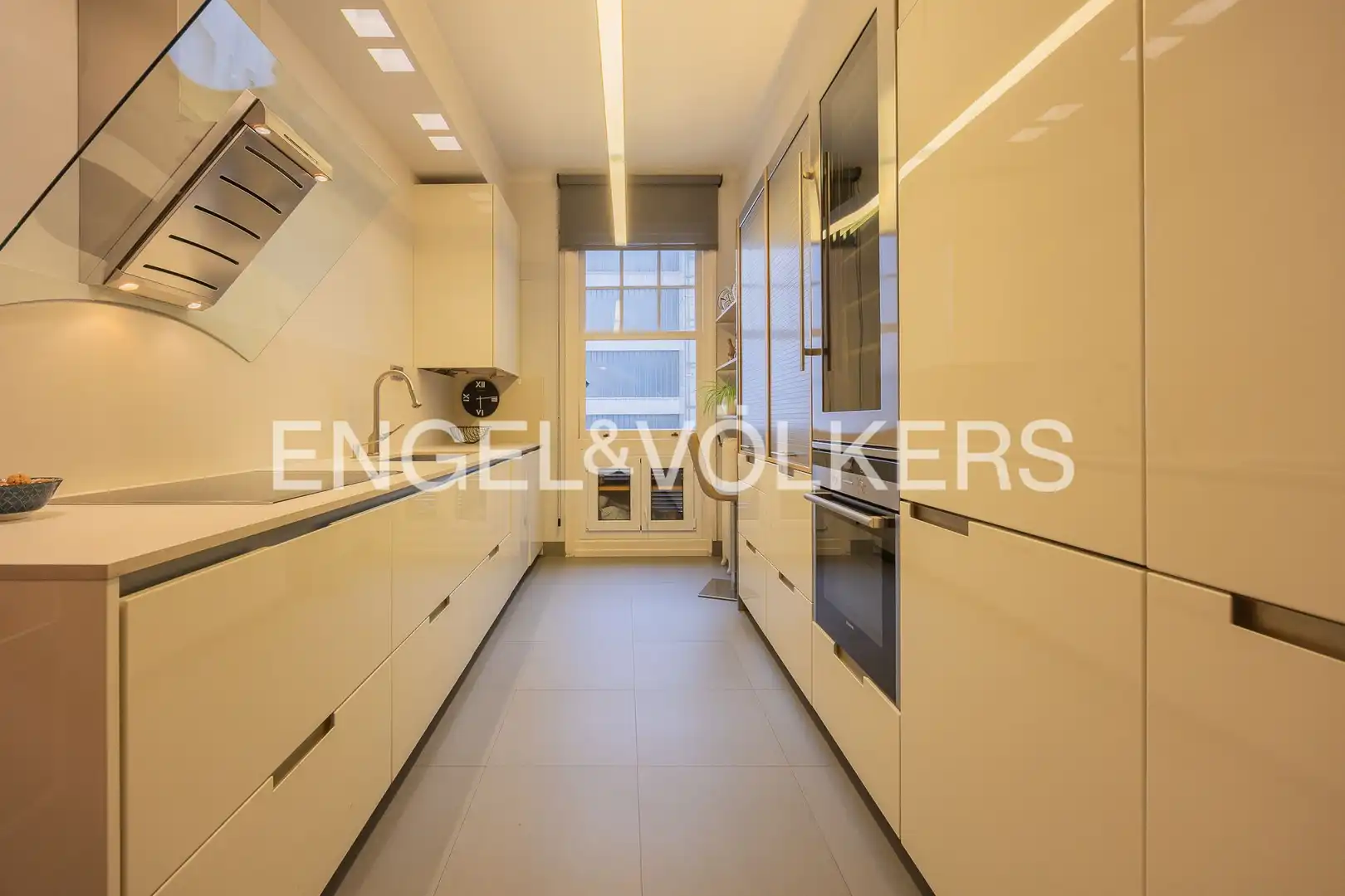 Kitchen of Flat for sale in Bilbao   with Heating