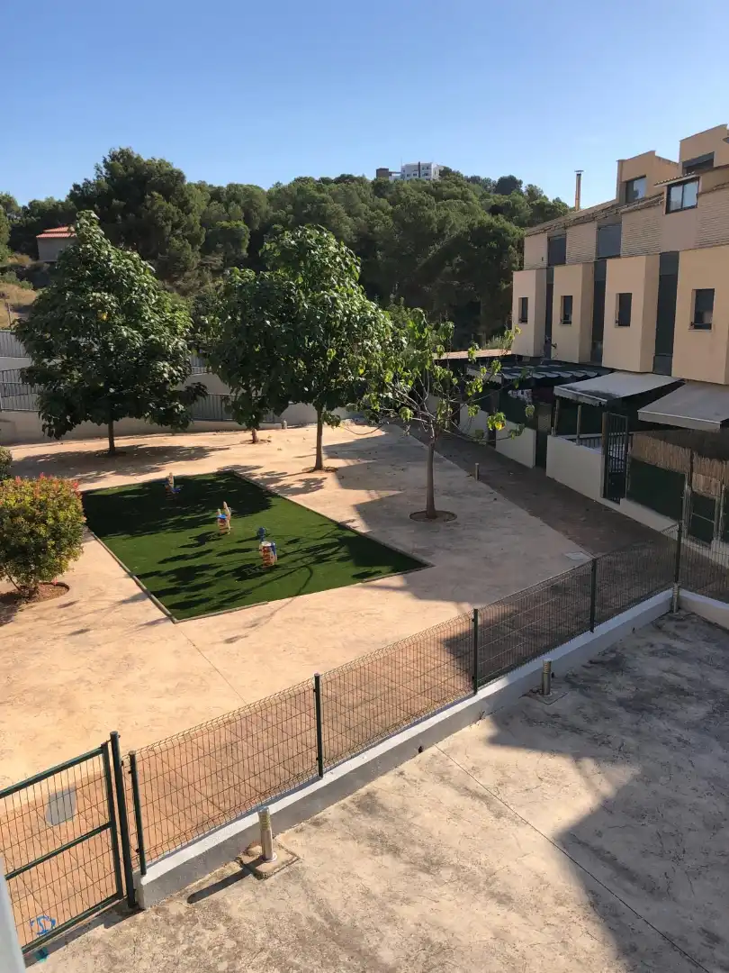 Jardín de Casa adosada en venta en Gilet con Calefacción, Terraza y Horno