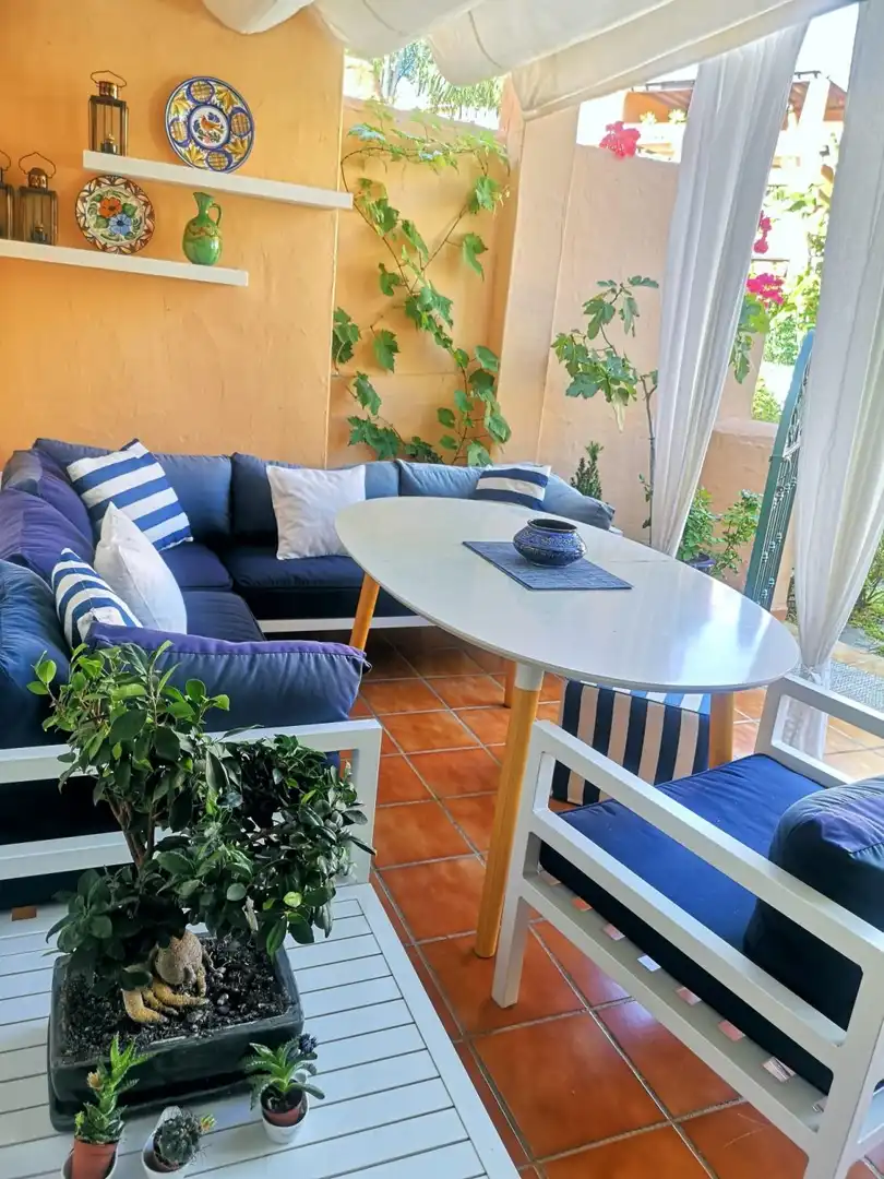 Terraza de Casa adosada de alquiler en Marbella con Aire acondicionado, Jardín privado y Terraza
