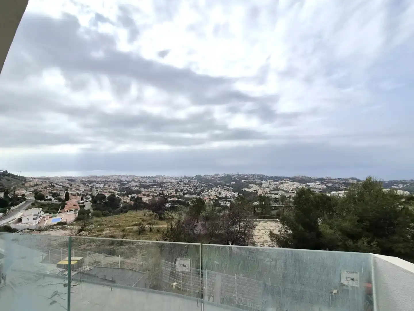 Pis d'obra nova amb piscina en venda a Avenida Rocas Blancas 12, imagen 3