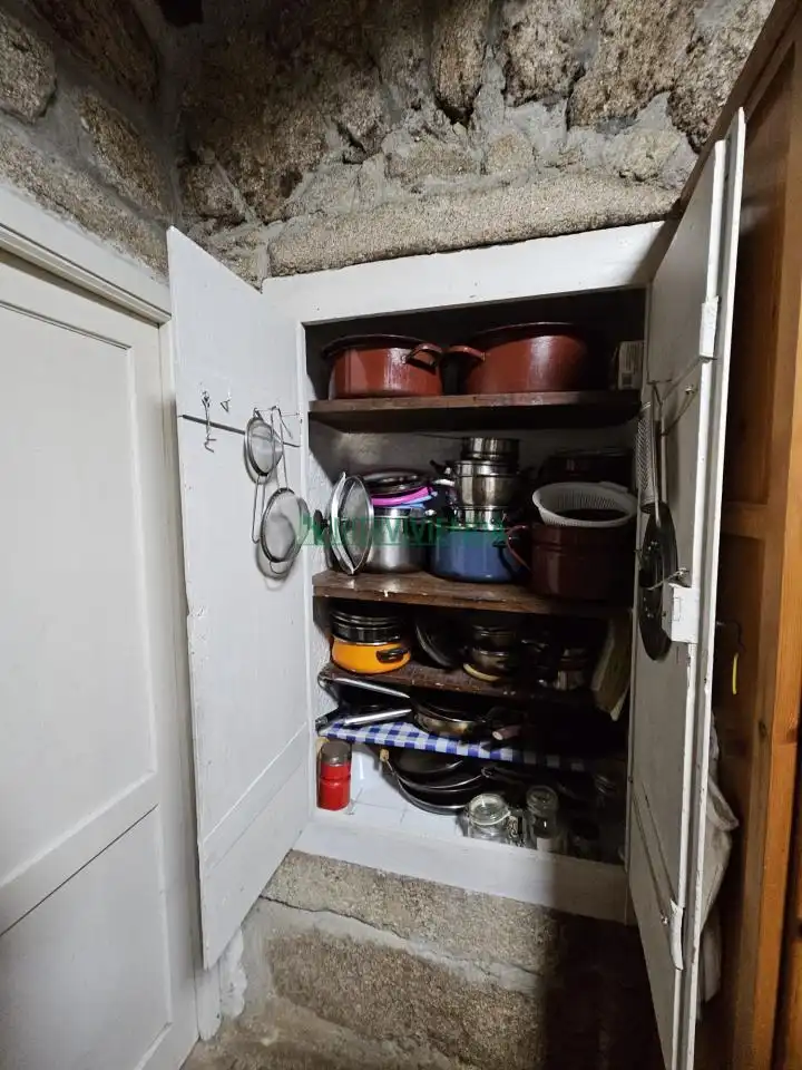 Cocina de Finca rústica en venta en A Cañiza   con Calefacción, Jardín privado y Terraza