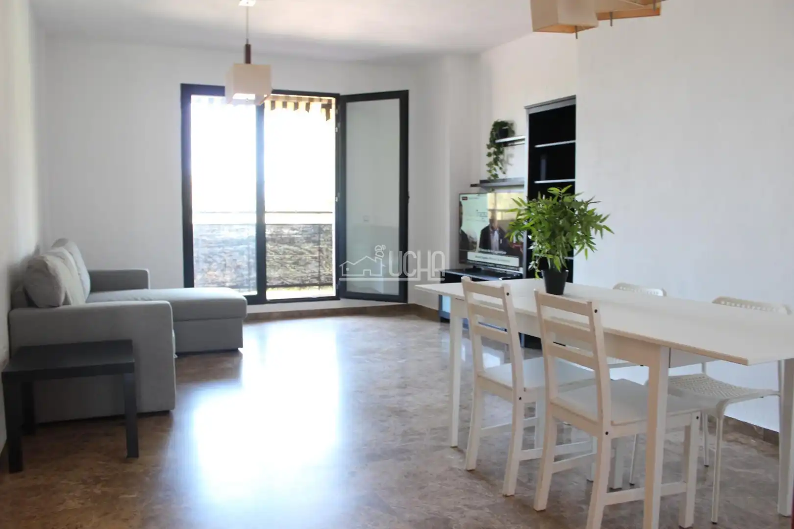 Sala d'estar de Pis de lloguer en Valencia amb Aire condicionat, Moblat i Piscina comunitària