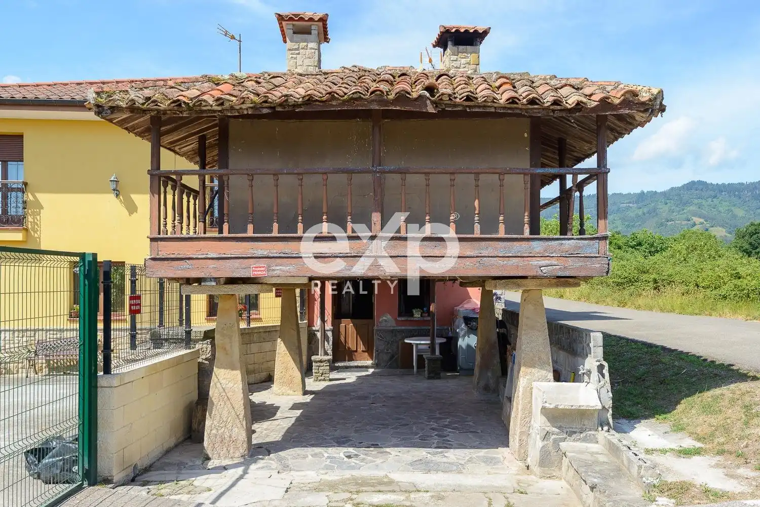 Exterior view of Houses for sale in Villaviciosa  with Heating, Private garden and Terrace