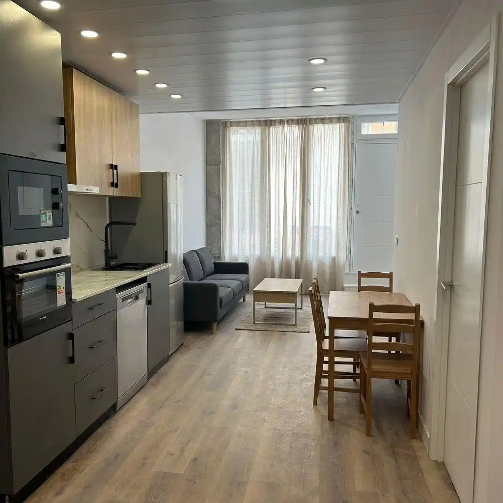 Sala d'estar de Estudi de lloguer en Alhaurín de la Torre amb Aire condicionat i Moblat