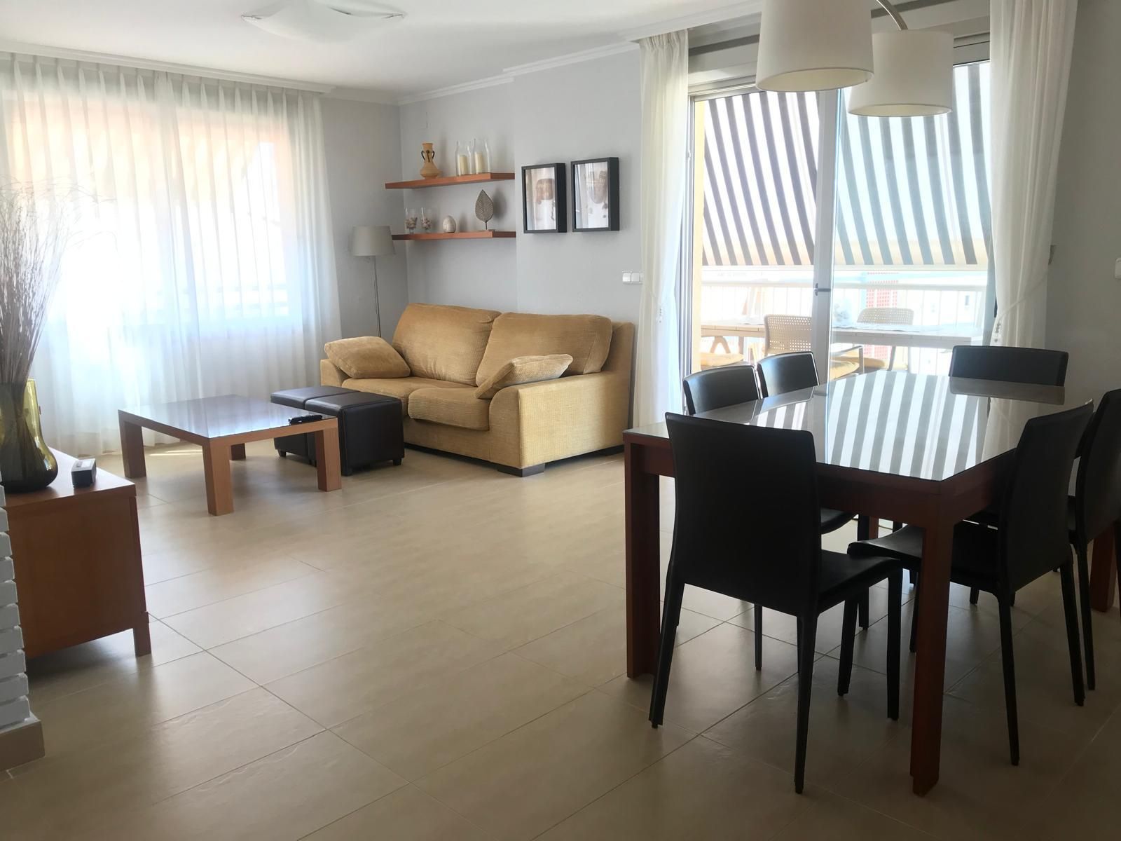 Sala de estar de Piso en venta en Sueca con Aire acondicionado, Calefacción y Jardín privado