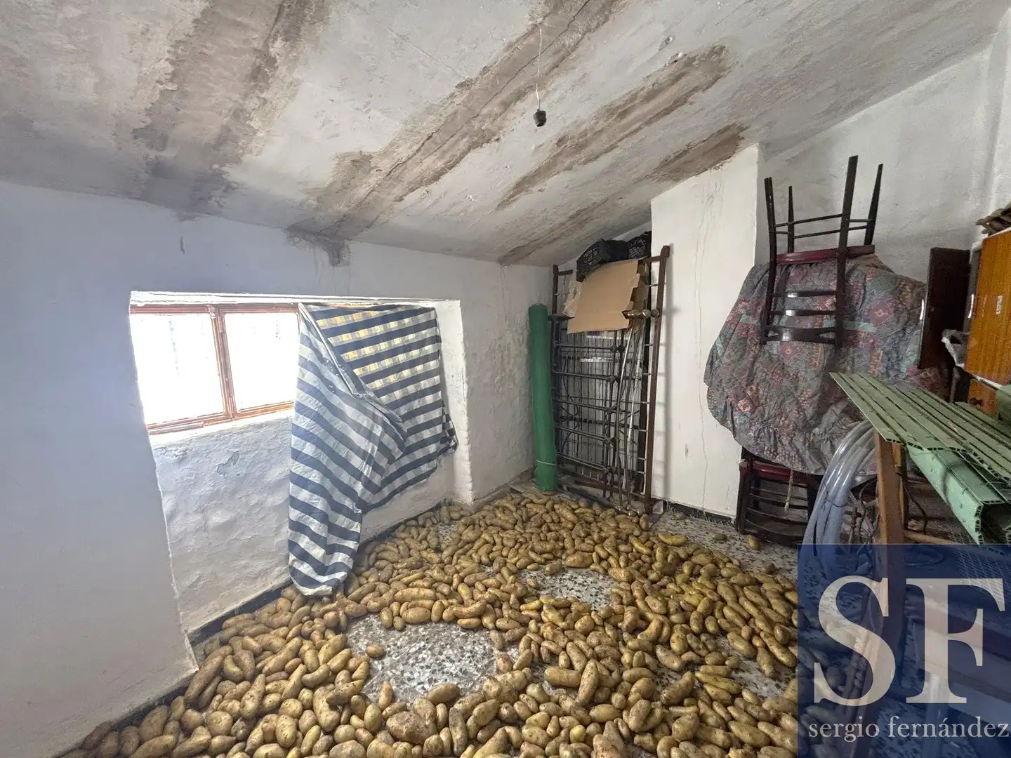 Casa adosada en venda en Sedella