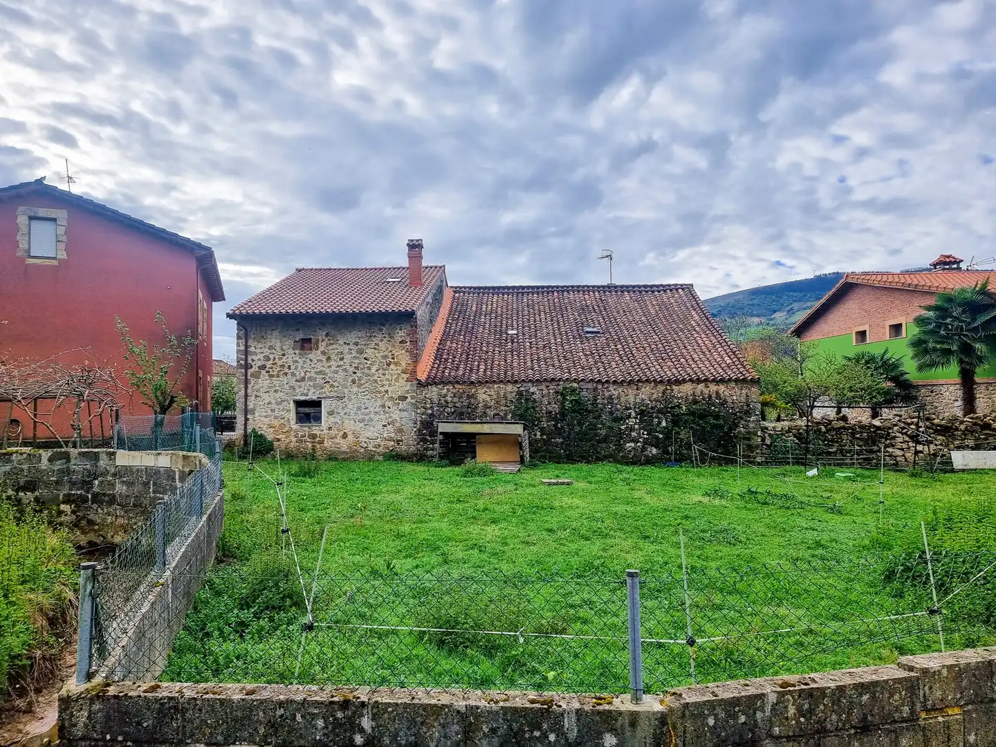 Exterior view of Houses for sale in Castañeda  with Private garden