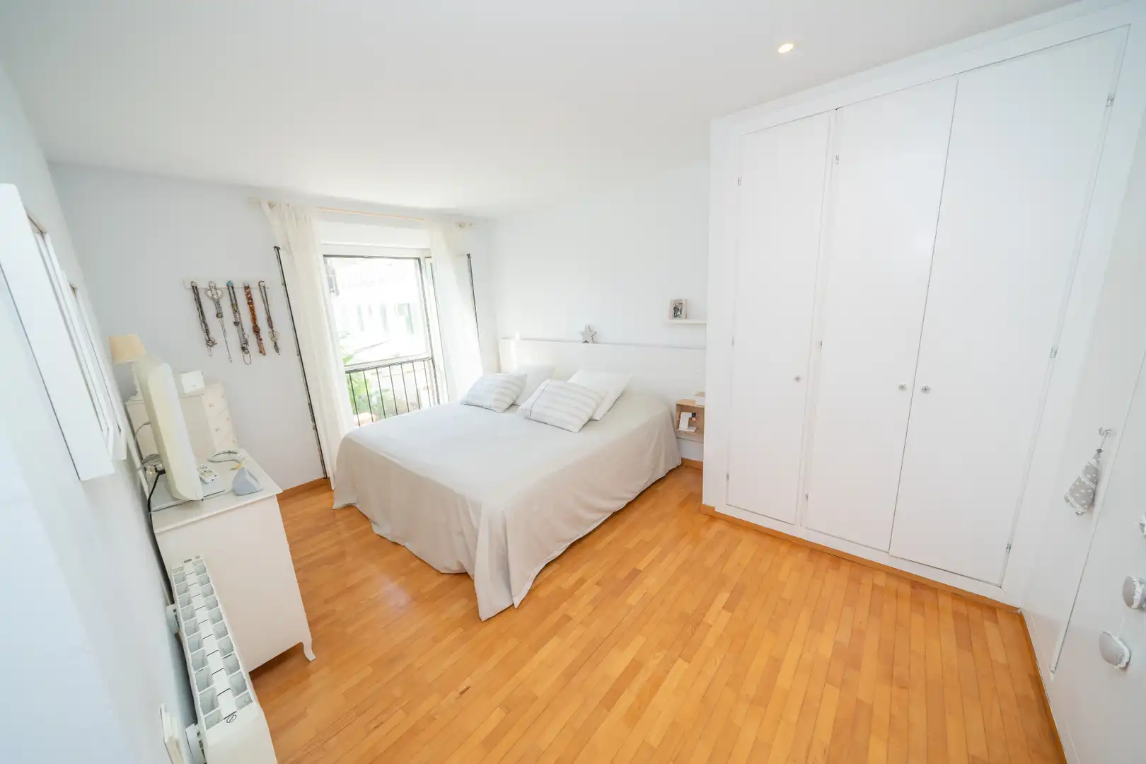 Habitación de Casa adosada en venta en Calella con Aire acondicionado, Calefacción y Parquet