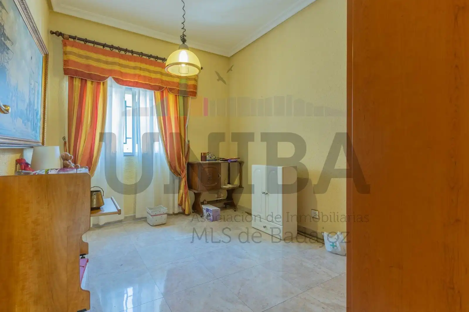 Schlafzimmer von Wohnung zum Verkauf in Badajoz mit Klimaanlage, Privatgarten und Terrasse