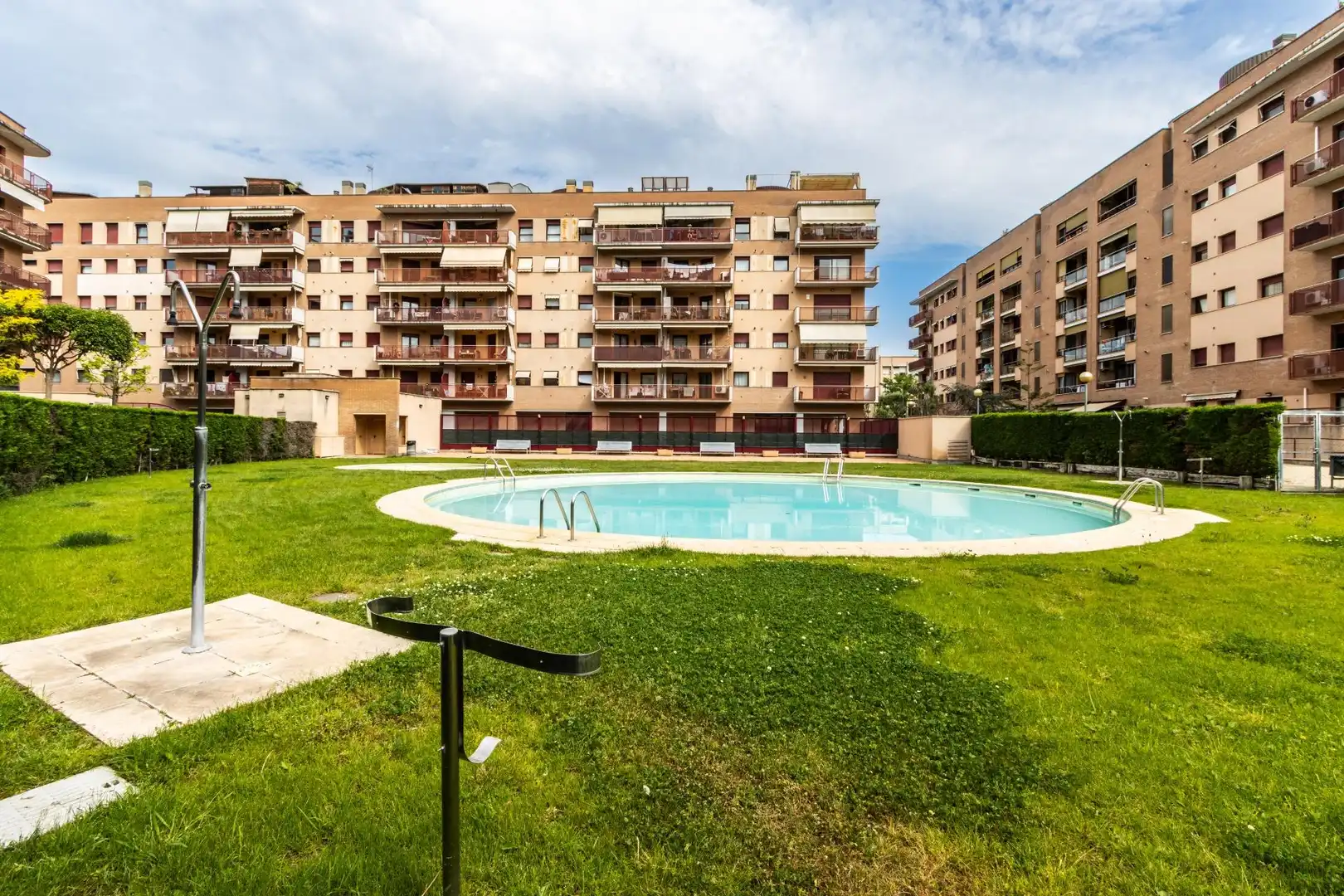 Schwimmbecken von Maisonette zum Verkauf in Sabadell mit Klimaanlage, Heizung und Privatgarten