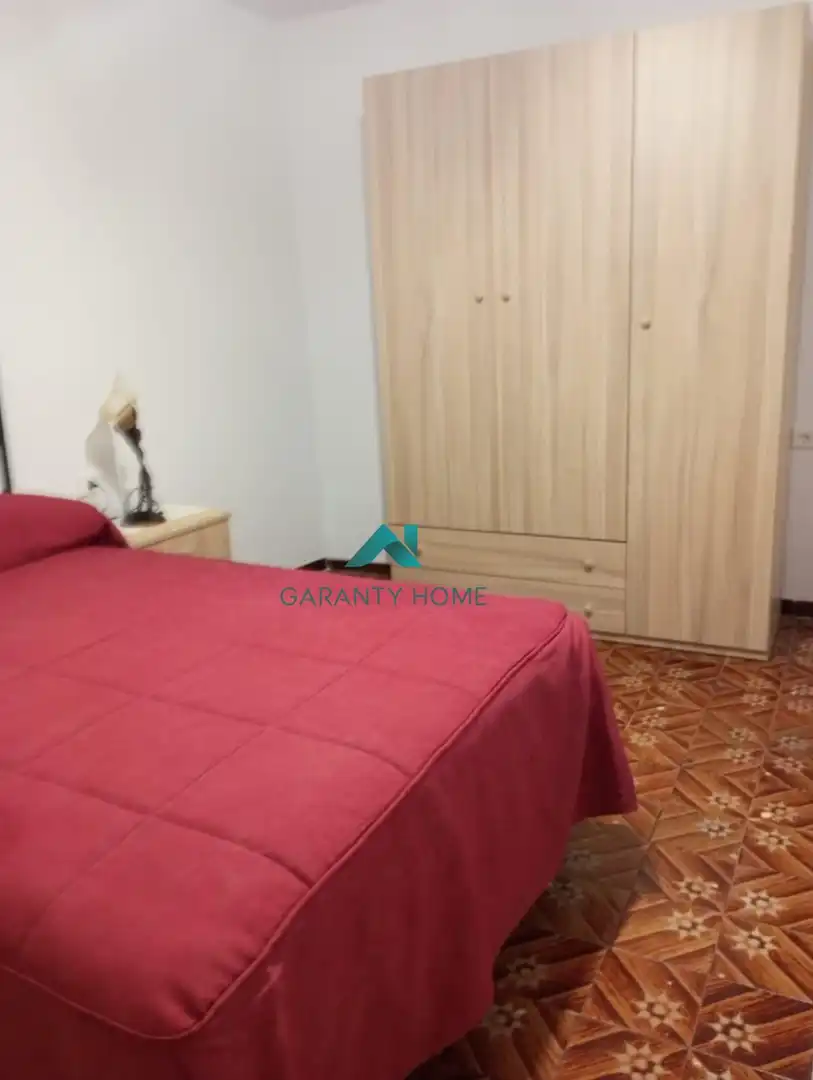 Appartamento con terrazza in affitto a Trujillo, imagen 7