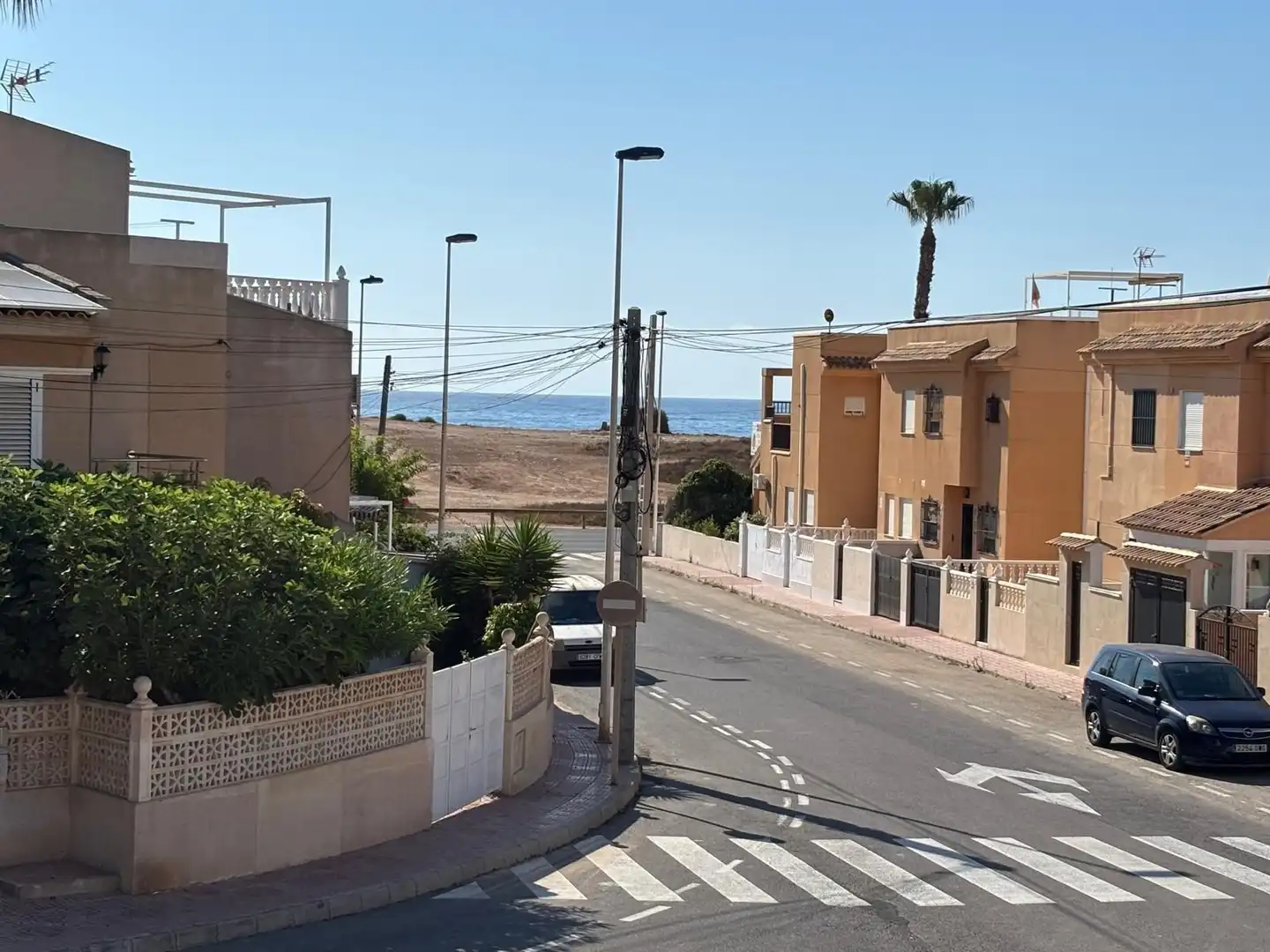 Vista exterior de Casa o chalet en venta en Torrevieja con Terraza y Piscina comunitaria