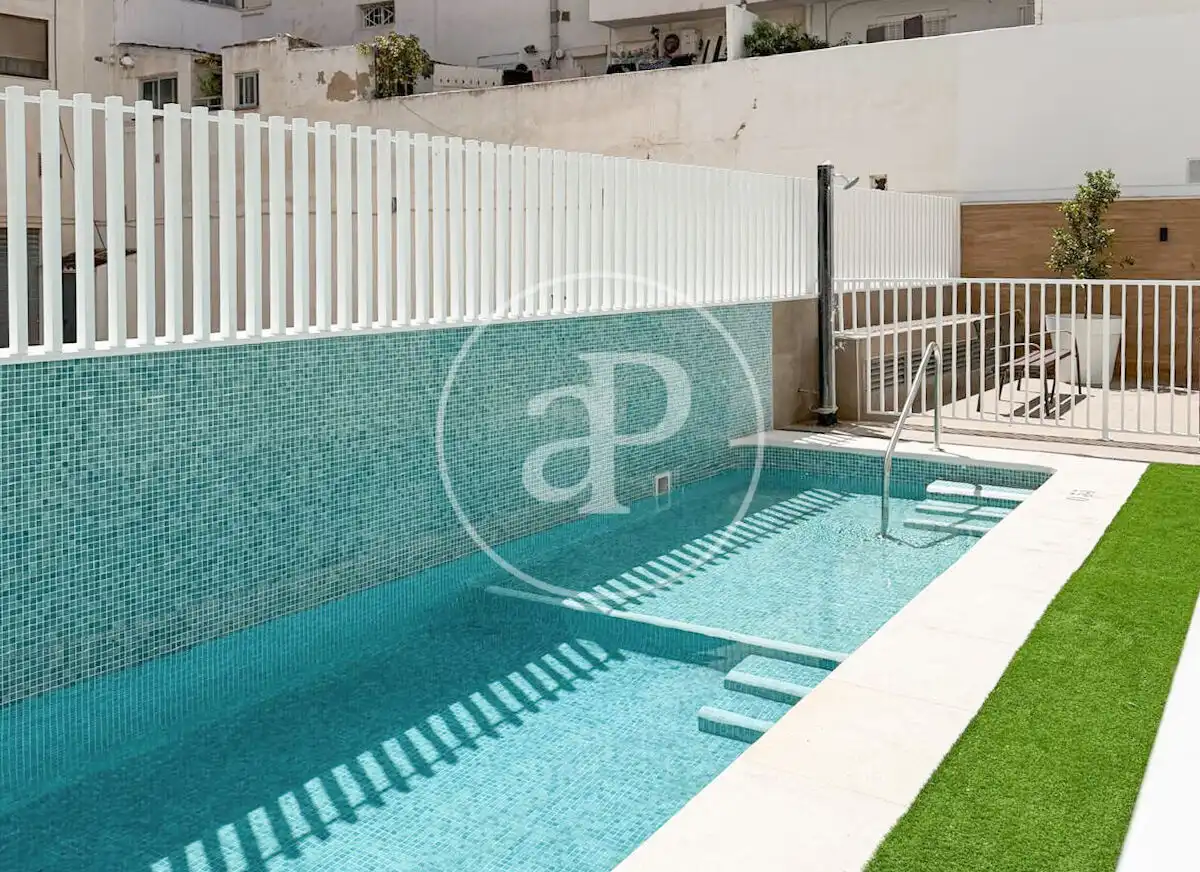 Piscina de Piso en venta en Valencia con Aire acondicionado, Calefacción y Terraza