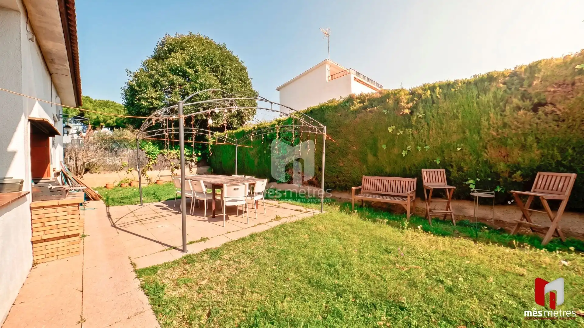 Jardín de Casa o chalet en venta en El Masnou con Calefacción, Jardín privado y Trastero