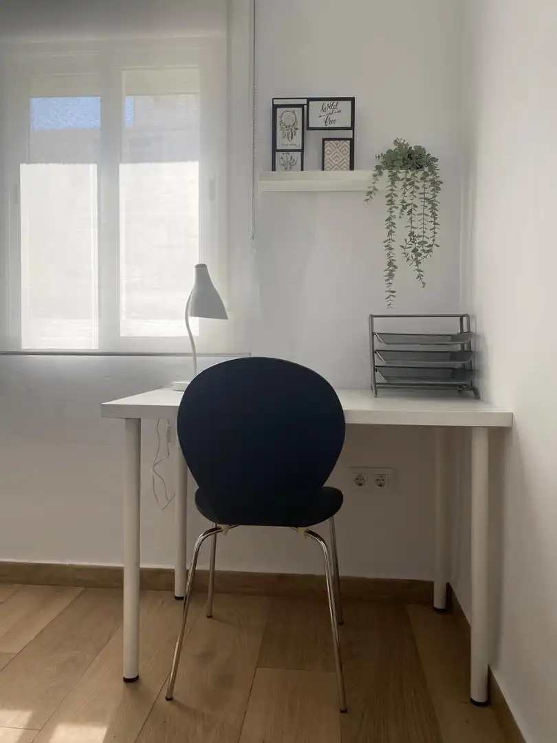 Wohnung zur Miete in Calle TAMBRE, El Plantinar – Avda. La Paz - El Juncal