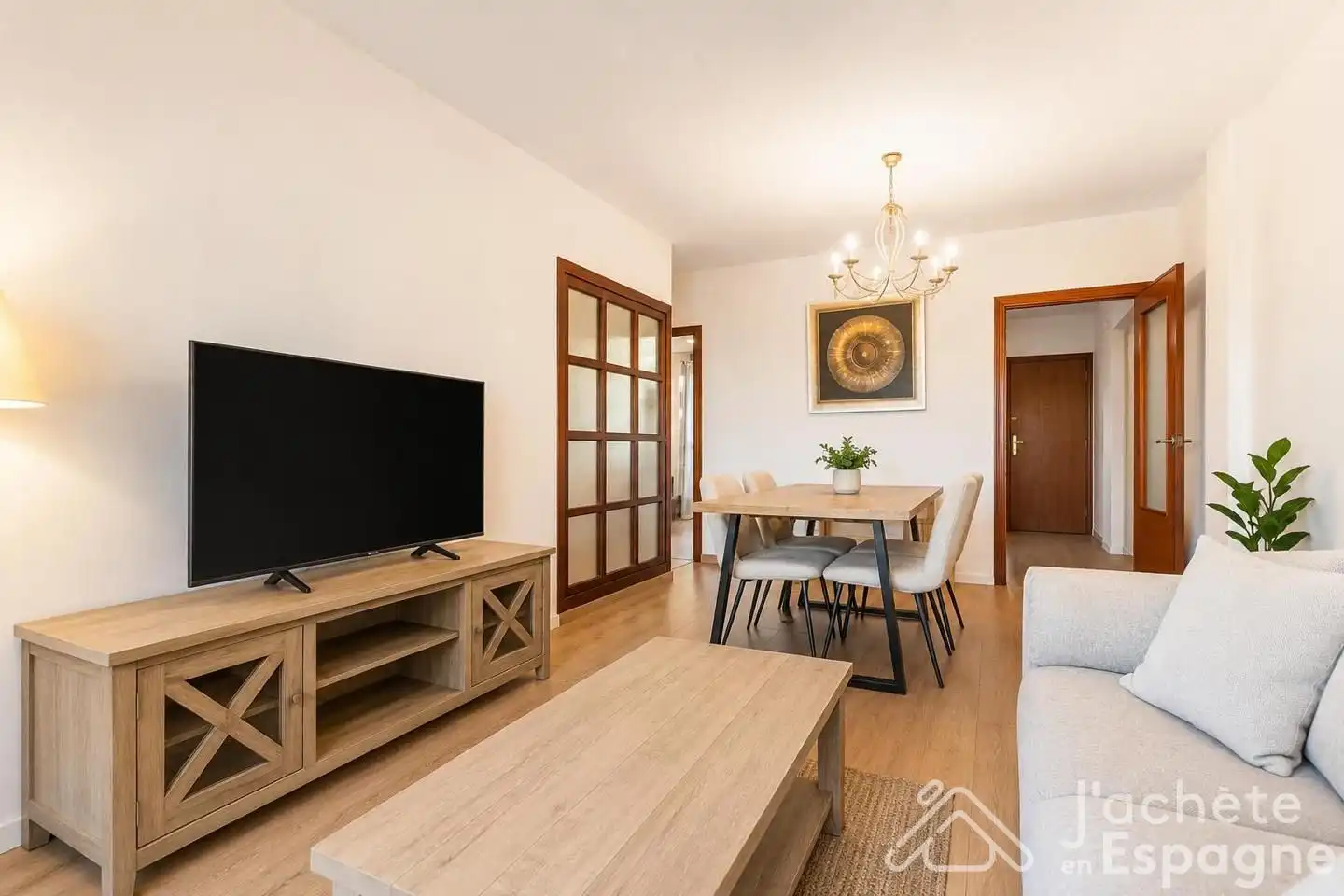Sala d'estar de Pis en venda en L'Eliana amb Aire condicionat, Terrassa i Moblat