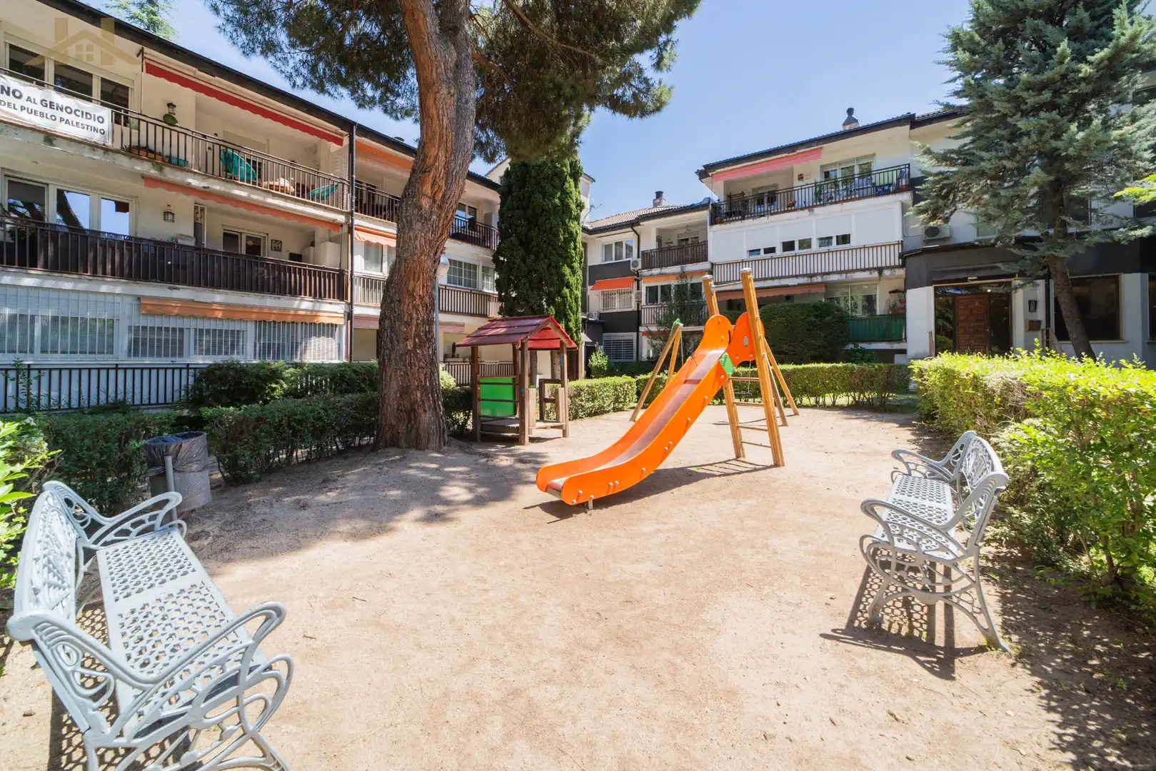 Vista exterior de Piso en venta en Galapagar con Calefacción, Parquet y Terraza
