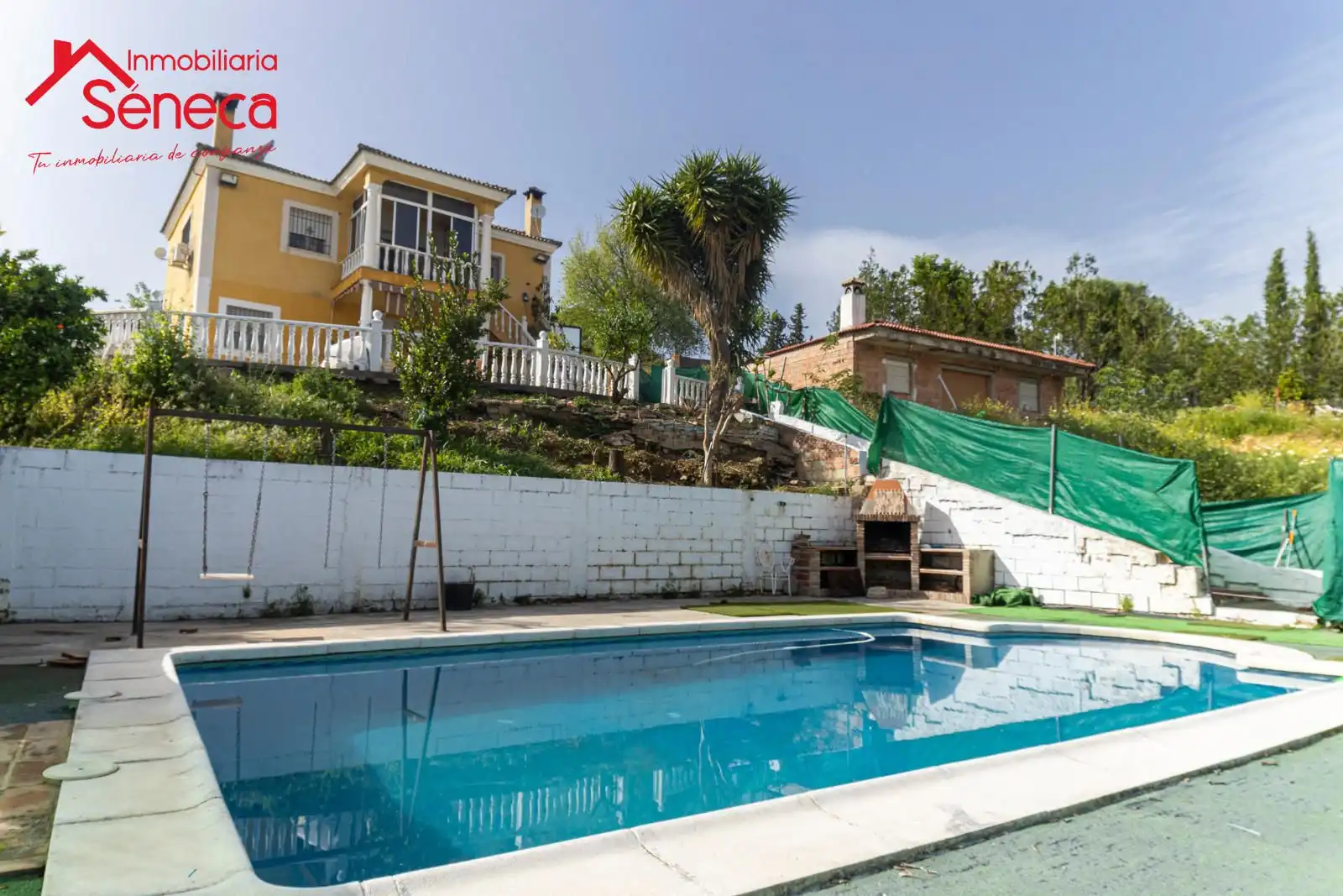 Schwimmbecken von Haus oder Chalet zum Verkauf in Almodóvar del Río mit Klimaanlage, Heizung und Terrasse