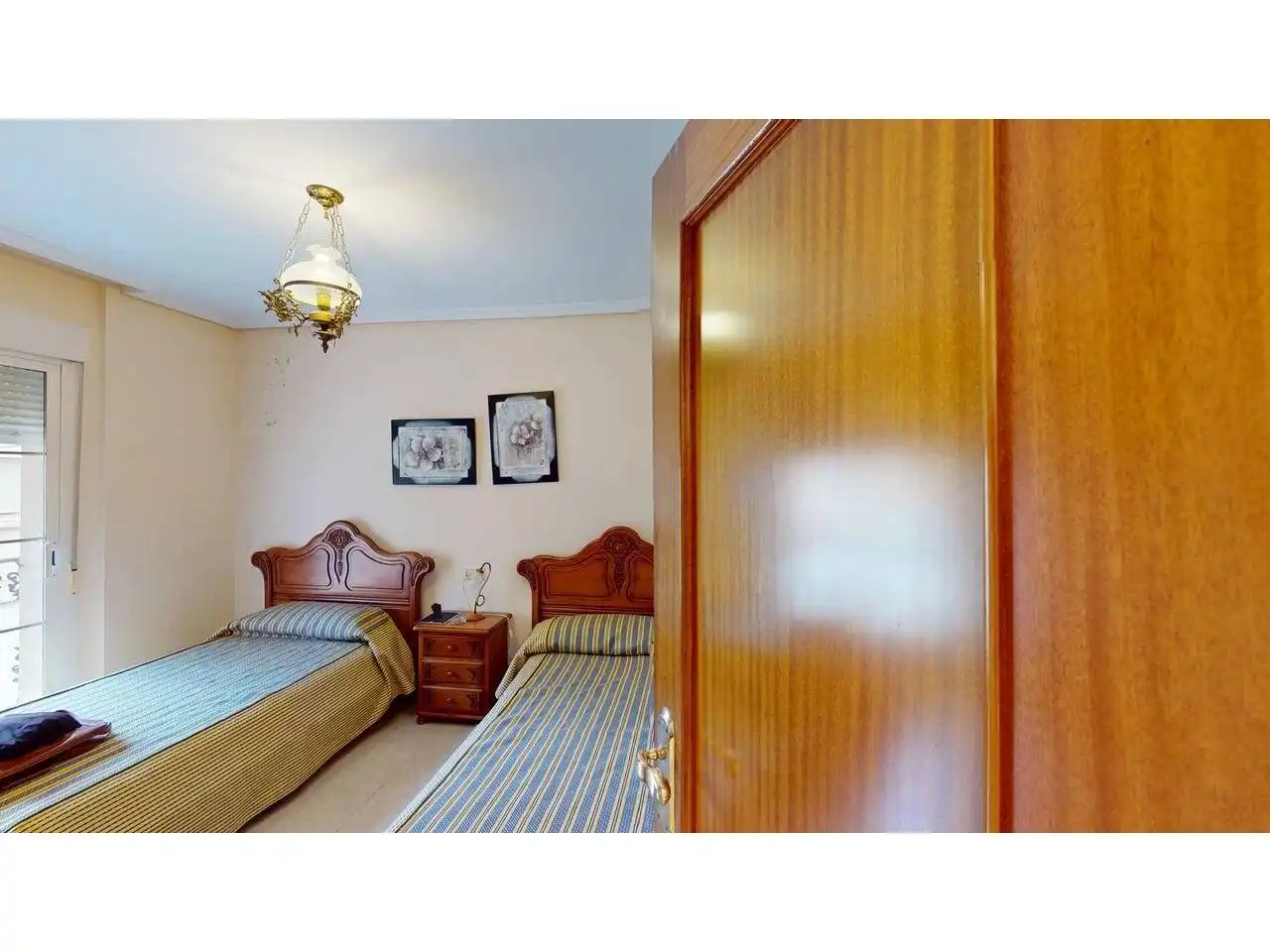 Habitación de Ático en venta en Cehegín con Calefacción, Terraza y Balcón