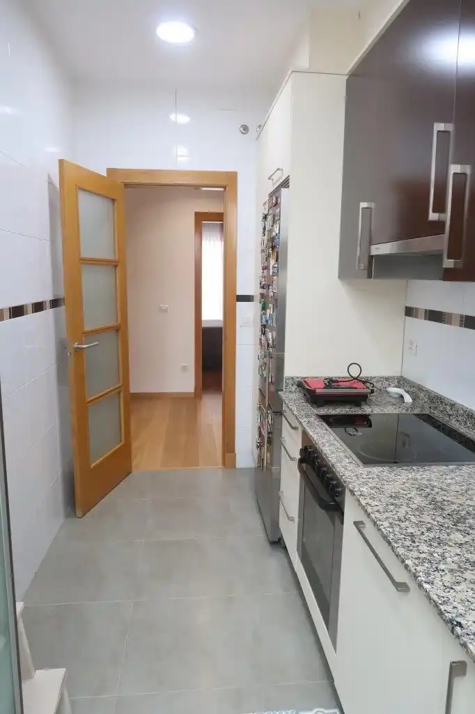 Cocina de Piso en venta en A Coruña Capital  con Calefacción, Terraza y Trastero