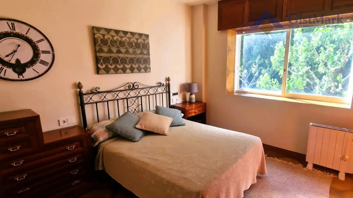 Habitación de Casa o chalet en venta en Nigrán con Calefacción, Jardín privado y Terraza
