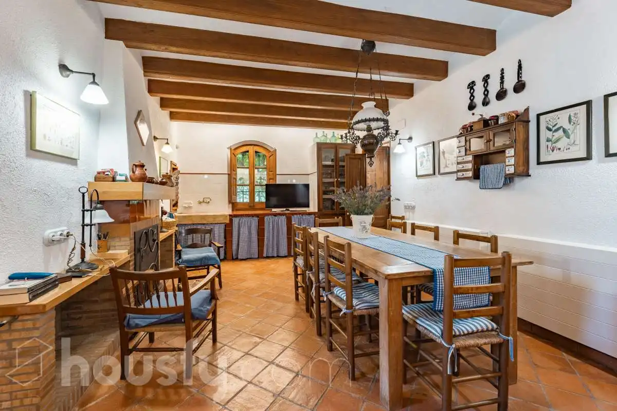 Casa o chalet en venta en Castellví de la Marca con Jardín privado, Terraza y Trastero