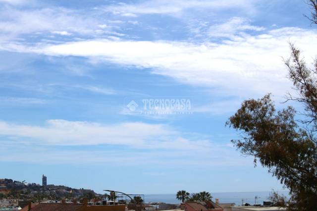 Piso en Venta en Pedregalejo - Morlaco