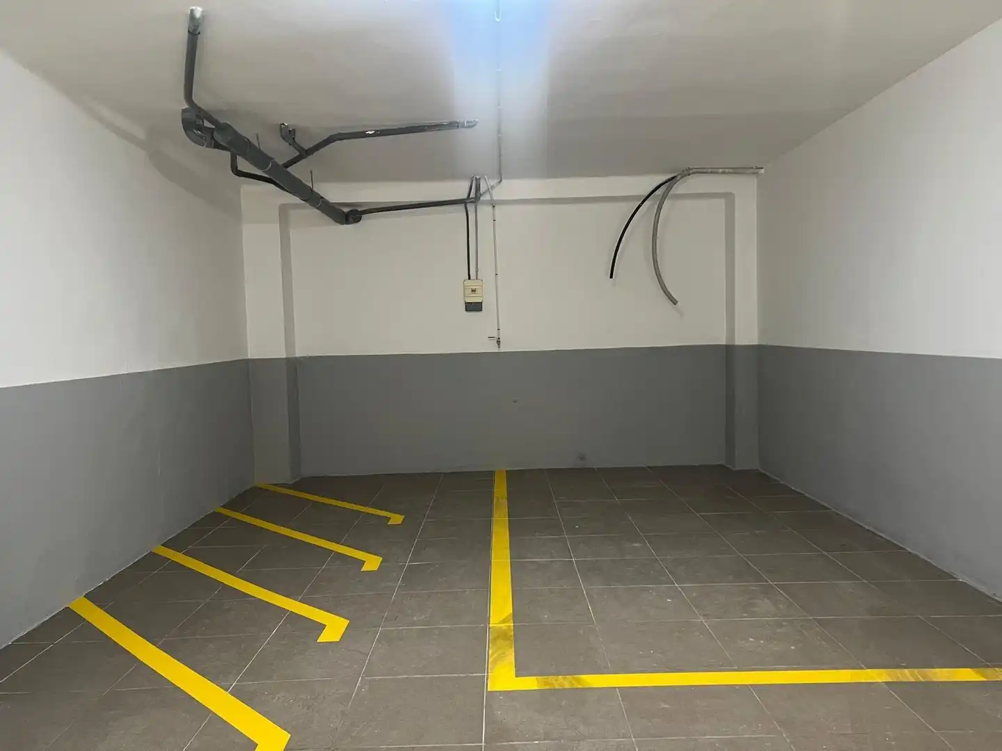 Garaje de alquiler en Pasaje de Vilella i Puig, Mestral