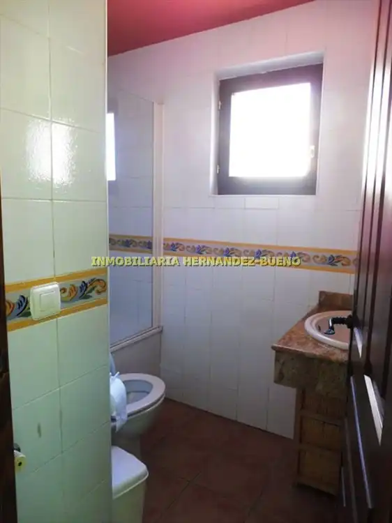 Bany de Edifici en venda en Huerta