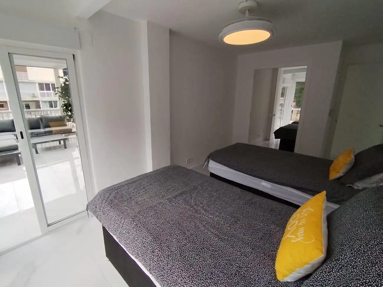 Apartamento con piscina en venta en Rincón de Loix, imagen 23