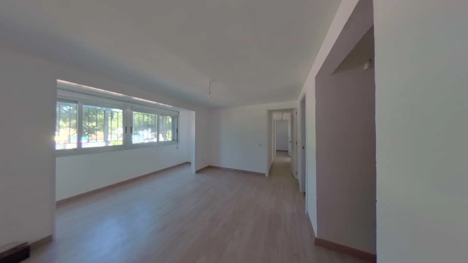 Sala de estar de Piso en venta en Sabadell con Parquet