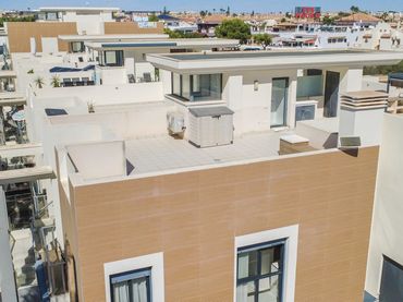Apartamento con balcón en venta en Orihuela Costa