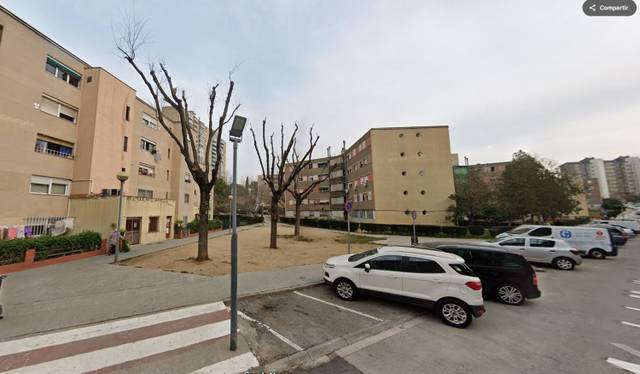 Piso en Venta en  AV MEDITERRANI en Badia del Vallès
