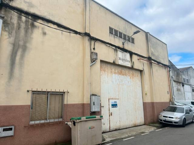 Nave industrial en Alquiler en Rúa Prados en Liáns